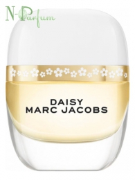 Marc Jacobs Daisy Petals